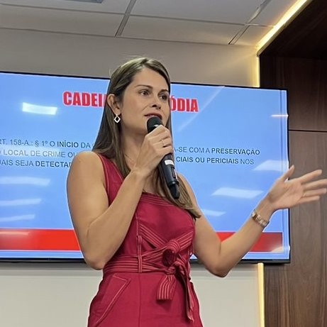 Foto de MICHELLE MOREIRA MACHADO